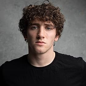 Art Parkinson Art Parkinson