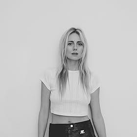 Justine Lupe Justine Lupe