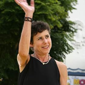Julie Kavner Julie Kavner
