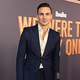 Henry Lloyd-Hughes Henry Lloyd-Hughes