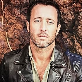 Alex O'Loughlin Alex O'Loughlin
