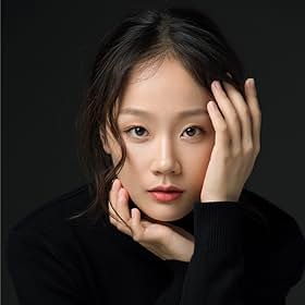Xinyi Zhang Xinyi Zhang