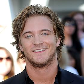 Michael Welch Michael Welch