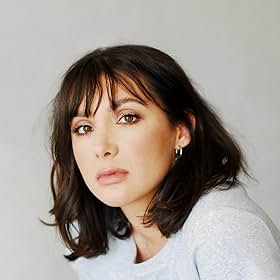 Hannah Marks Hannah Marks