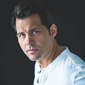 Kristoffer Polaha