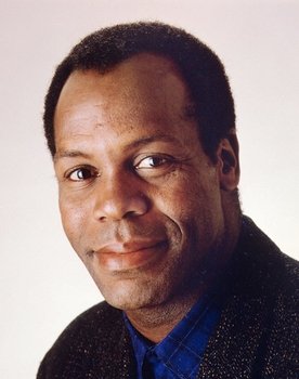 Danny Glover